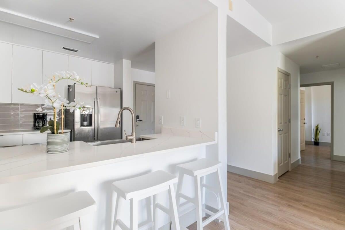4B 2Ba Luxury Central Apartment With Gym تشارلوت المظهر الخارجي الصورة